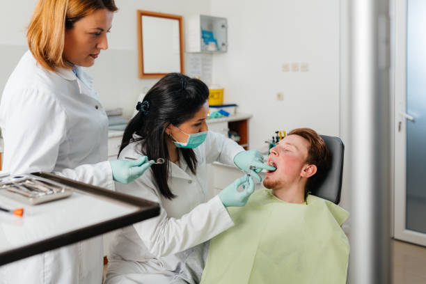Best Mobile Emergency Dentist in Chatsworth, IL